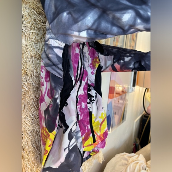 Lululemon🦄UNICORN JACKET FLAWLESS🦄 Down Time Jacket🦄Unicorn Tears RARE🦄 4 - Picture 8 of 17